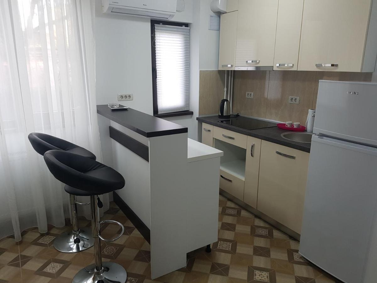 Apartment Aparthomes Fundeni *